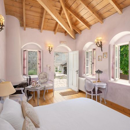 Amaryllis Boutique Guest House アノ・ペディナ エクステリア 写真
