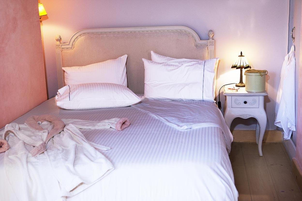 Amaryllis Boutique Guest House アノ・ペディナ エクステリア 写真